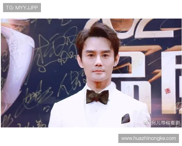 足球明星华丽走红毯瞬间回顾尽显风采与魅力的精彩视频合集